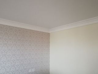 墙、顶面乳胶漆及墙纸铺贴